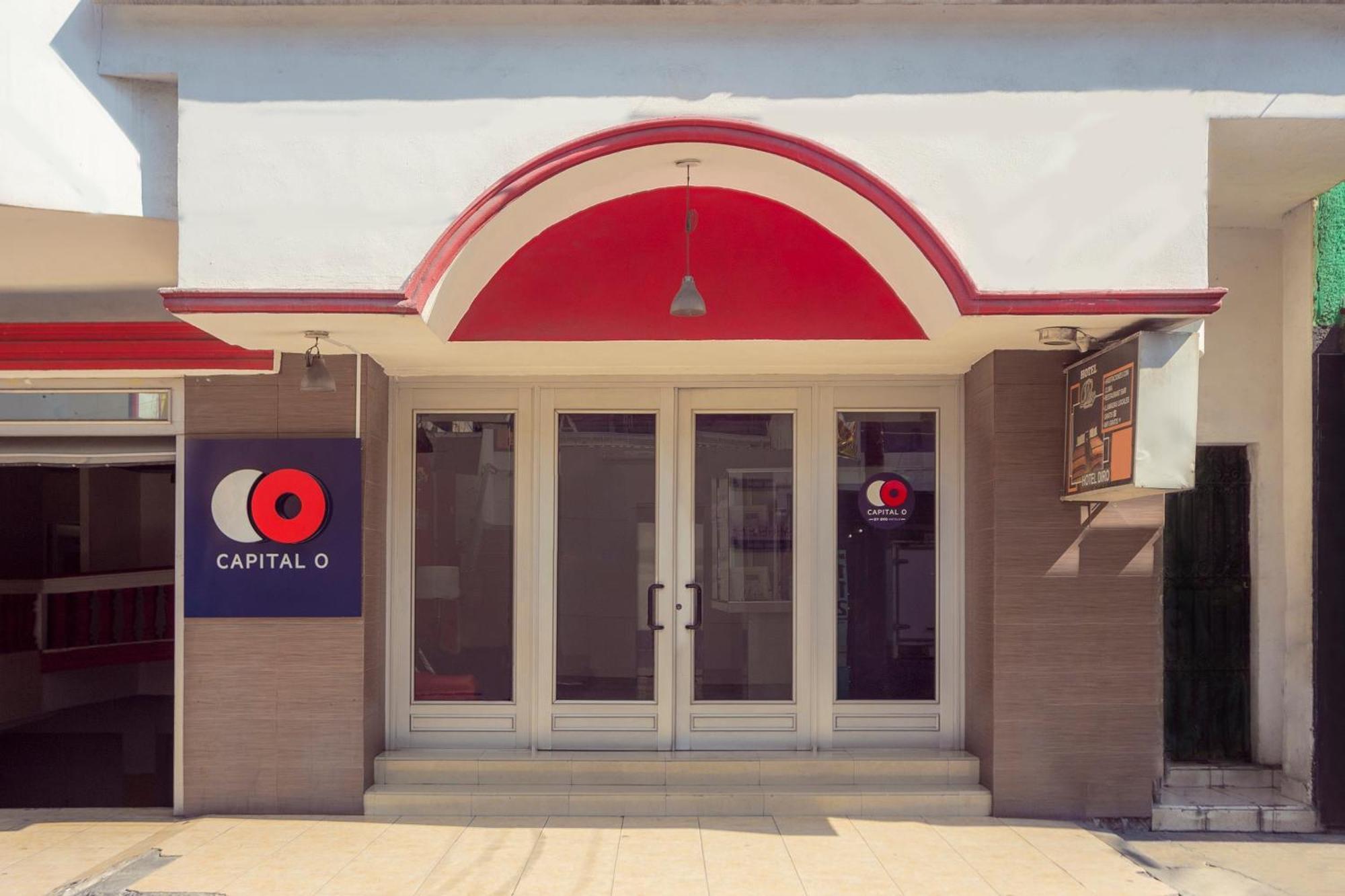 Capital O Hotel Diro, Monterrey Exterior photo